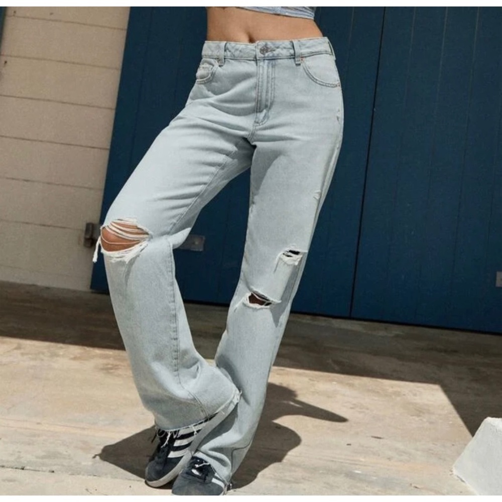 GARAGE Distressed Straight Leg Jeans